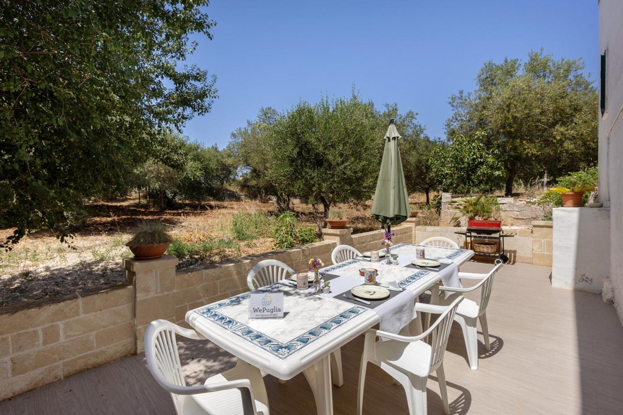 Wepuglia La Maison-D B&B Padresergio Bagian luar foto